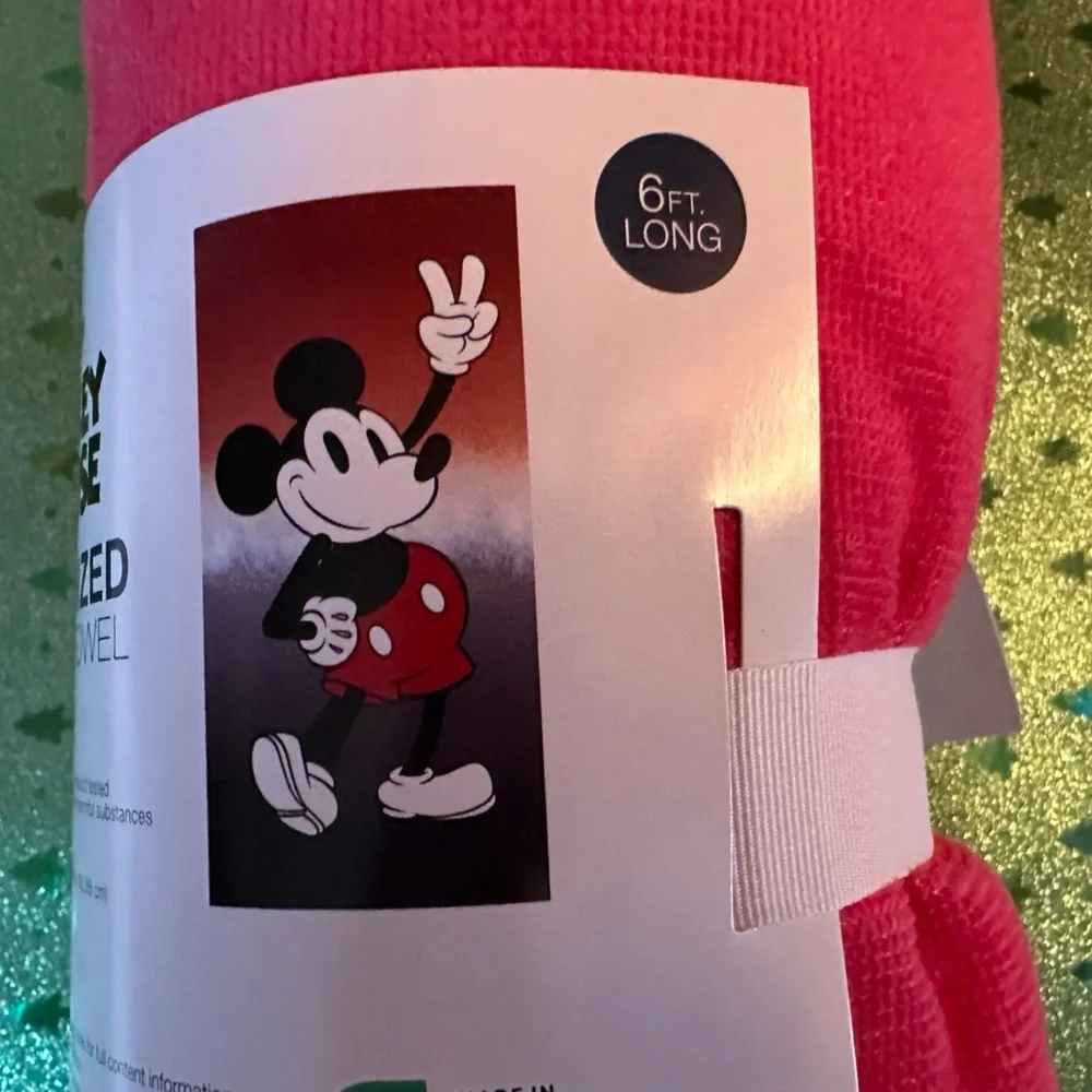 The Big One x Disney oversized beach towel NWT